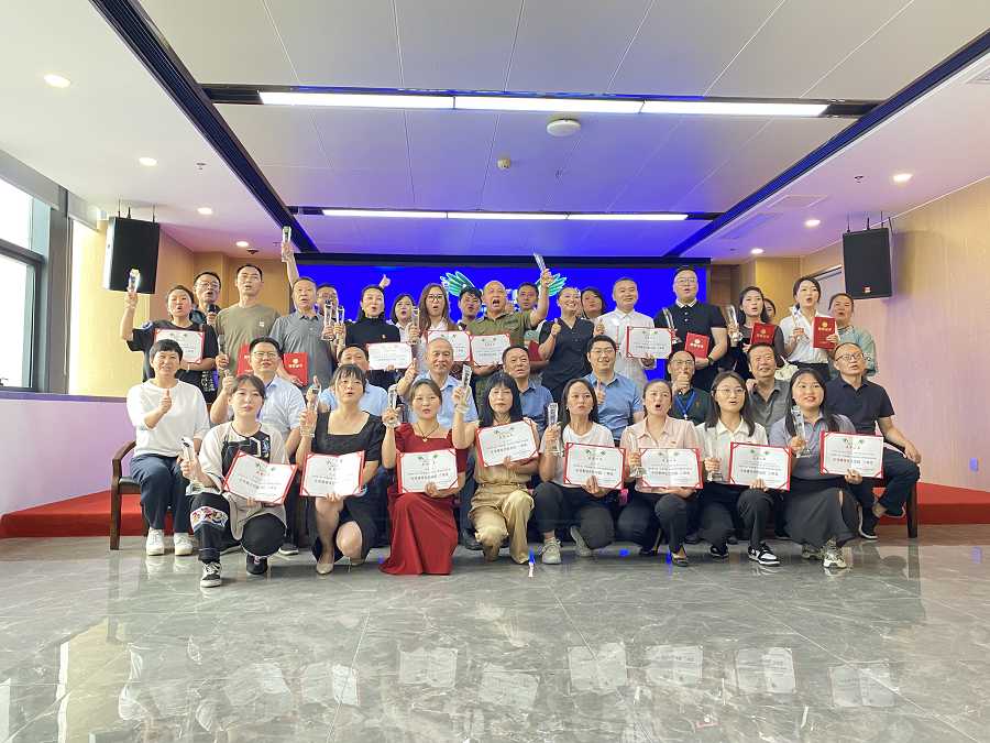 图片3.png 第六届“中国创翼”创业创新大赛湘西州选拔赛落幕(图3)