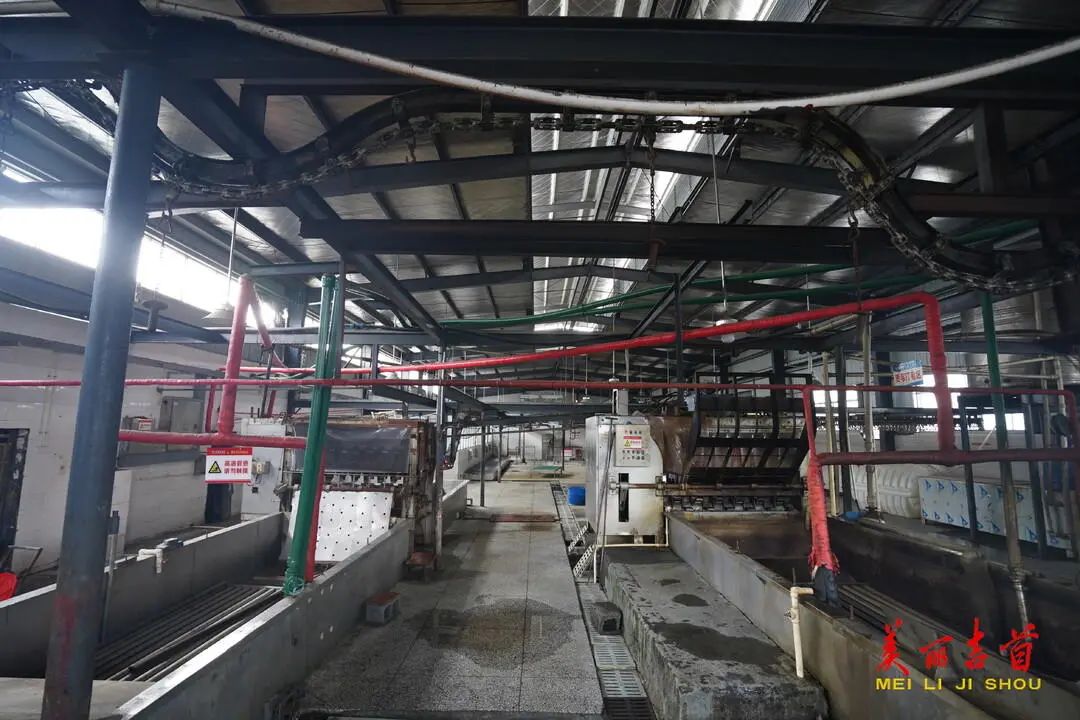 “贷”动创业梦想 托起就业民生|吉首市创业担保贷款存量突破亿元大关!(图10) “贷”动创业梦想 托起就业民生|吉首市创业担保贷款存量突破亿元大关!(图10)