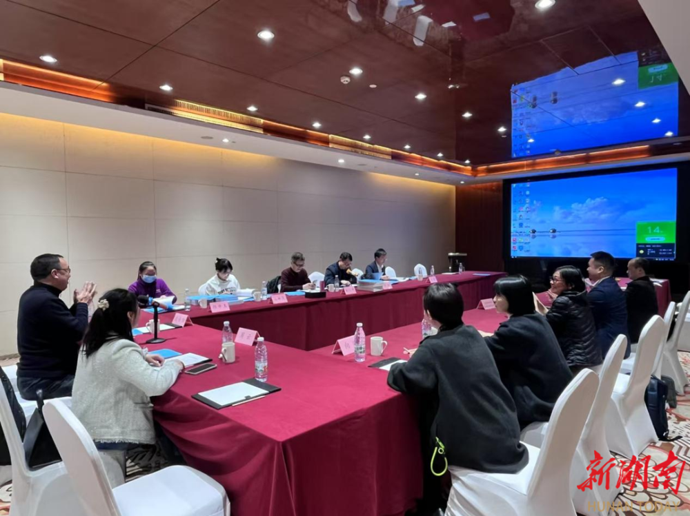 湘西州市场监督管理局助力湘西州第一家省级家政服务标准化试点项目通过省级验收(图2) 湘西州市场监督管理局助力湘西州第一家省级家政服务标准化试点项目通过省级验收(图2)